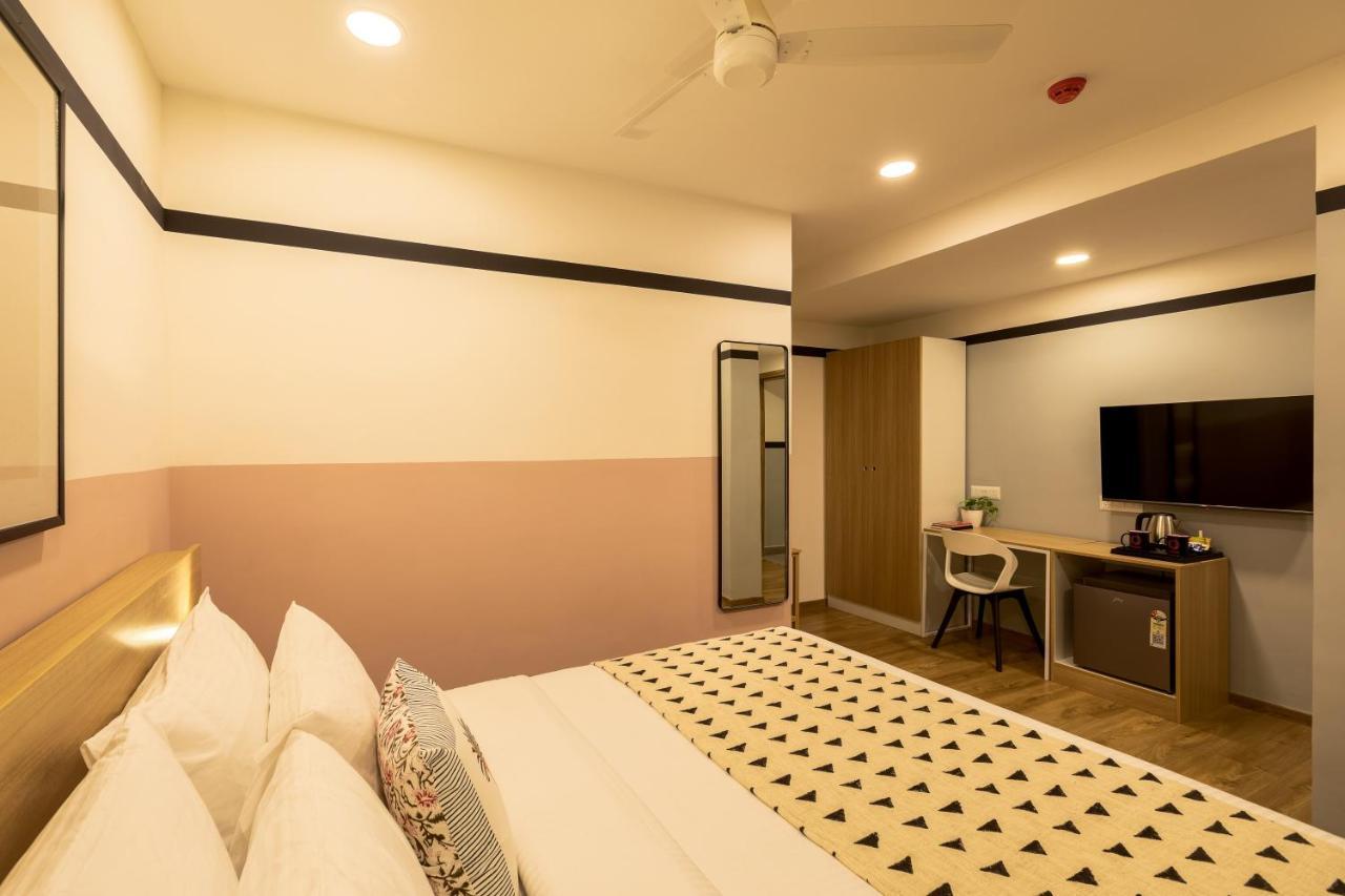 Olive Hotel Indiranagar 100Ft Road By Embassy Group Bangalore Exterior photo
