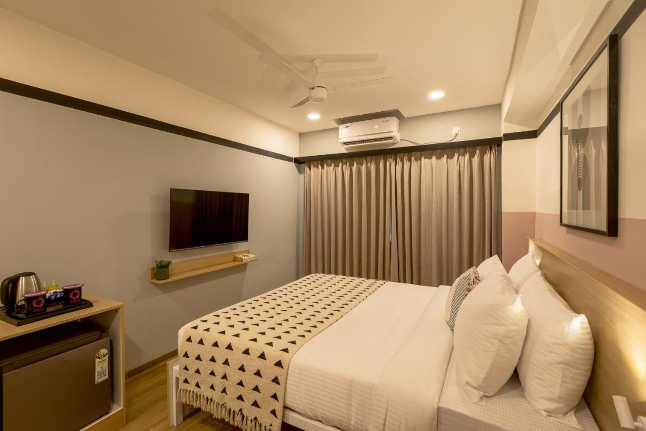 Olive Hotel Indiranagar 100Ft Road By Embassy Group Bangalore Exterior photo